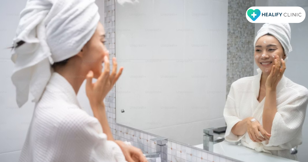 Vitamin C and Tretinoin: Can You Use Them Together? for 2026